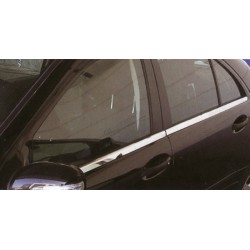 Baguette de vitre extérieure chromée Classe E W211