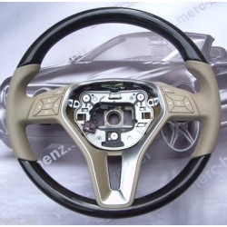 Volant d'origine cuir beige et frêne noir W204 ap 02/2011