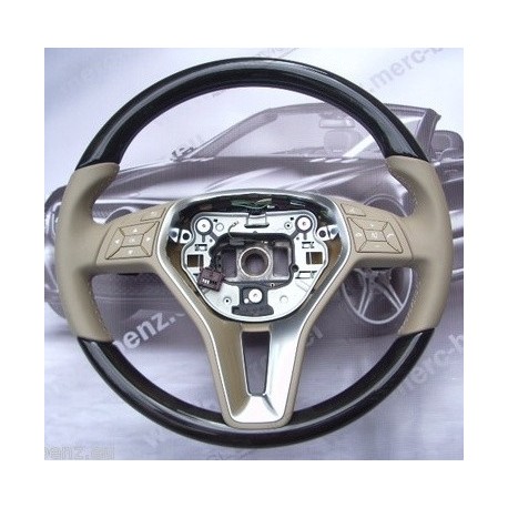 Volant d'origine cuir beige et frêne noir W204 ap 02/2011